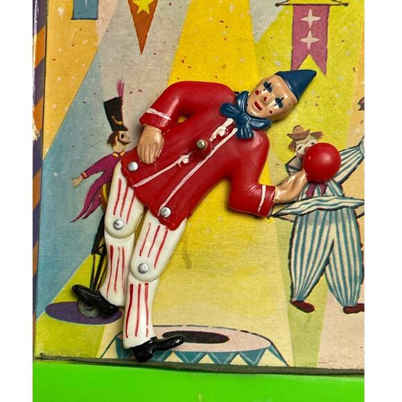 Vintage Circus Clown Plastic Music Box Green Red "Hi Lily Hi Lo" 4"x4.25" - Picture 2 of 10